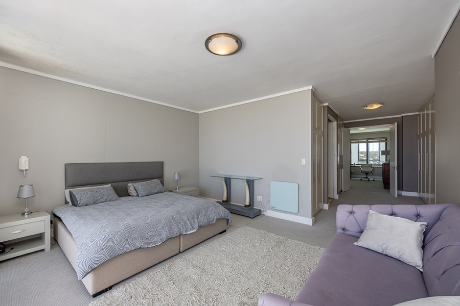 2 Bedroom Property for Sale in Beachfront Western Cape